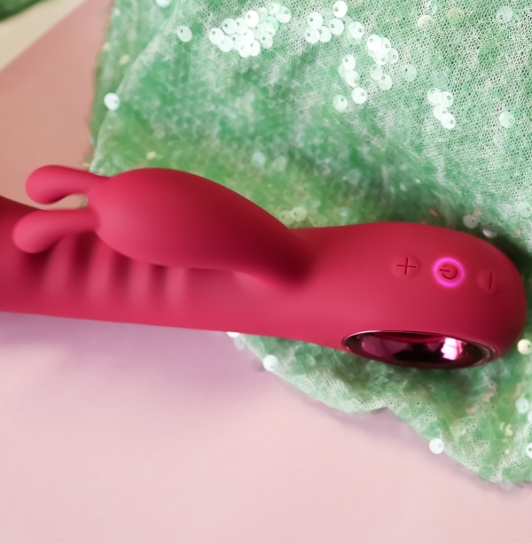 Вибратор Glam Bunny, 10 режимов вибрации, силикон, USB, темно-красный, 22 см