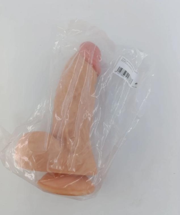 Реалистичный дилдо Максимилиан с присоской, ПВХ, натуральный. 21,5 см